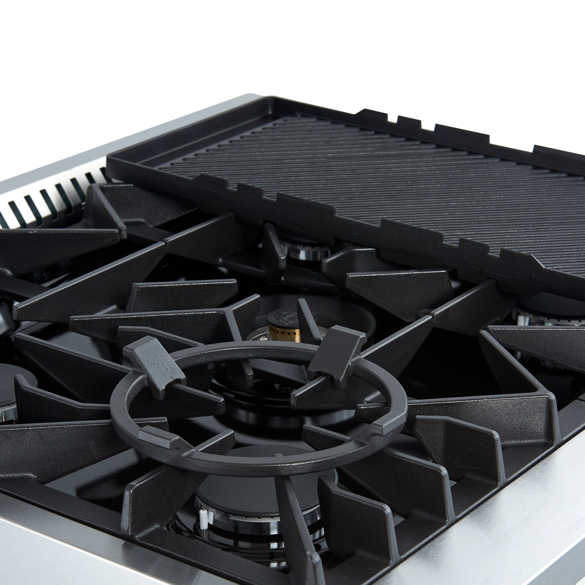 Forno Giovanni 30-Inch Gas Range, 4.32 cu. ft. Oven, 5 Sealed Burners with Griddle, Wok Ring & Air Fry Basket, Black with Antique Brass Accents (Model FFSGS6274-30BLK)